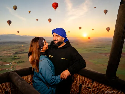 Cesto compartimentato usato per la mongolfiera comfort a Marrakech